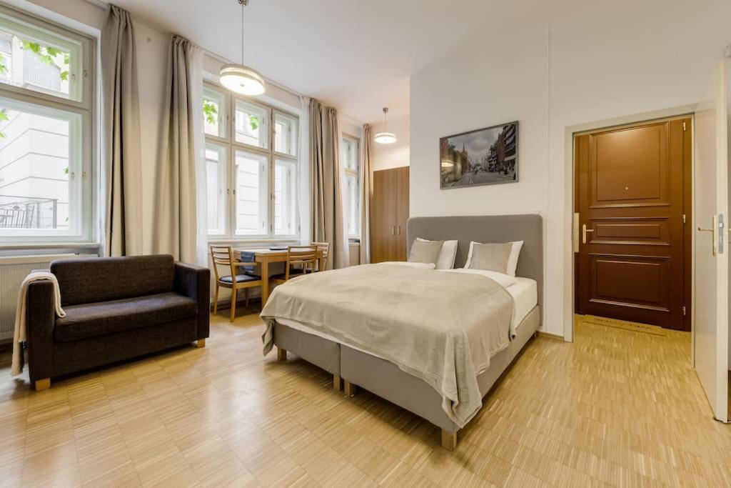 Deluxe Suite In Prime Location Praga Exterior foto