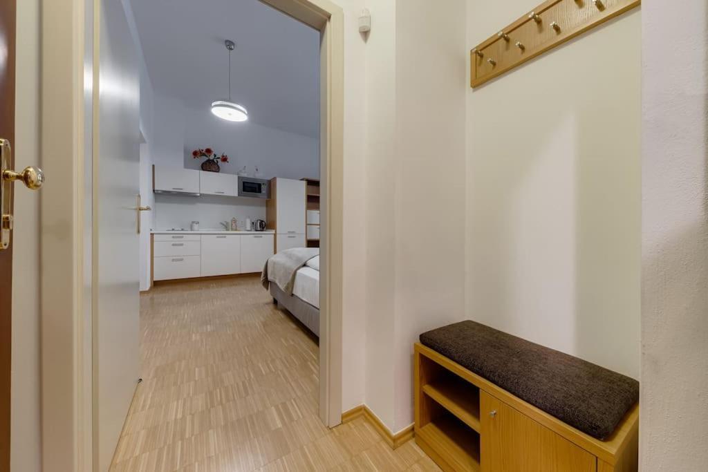 Deluxe Suite In Prime Location Praga Exterior foto